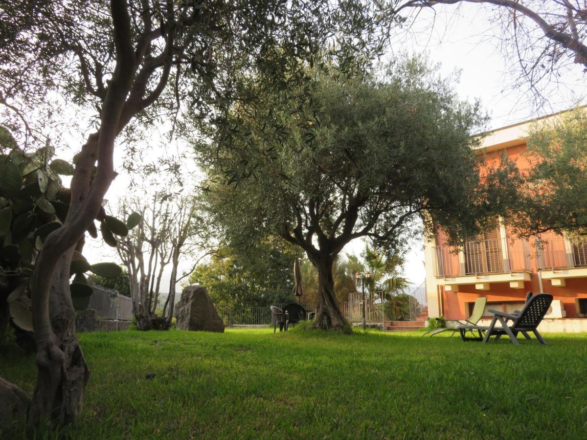 Case Vacanze Residence Trinacria Acireale Exteriör bild