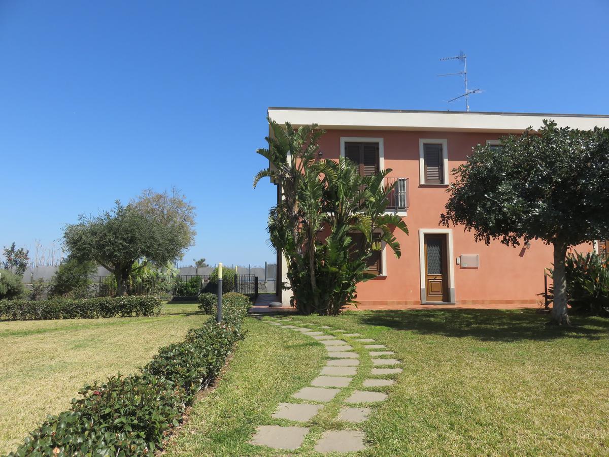 Case Vacanze Residence Trinacria Acireale Exteriör bild