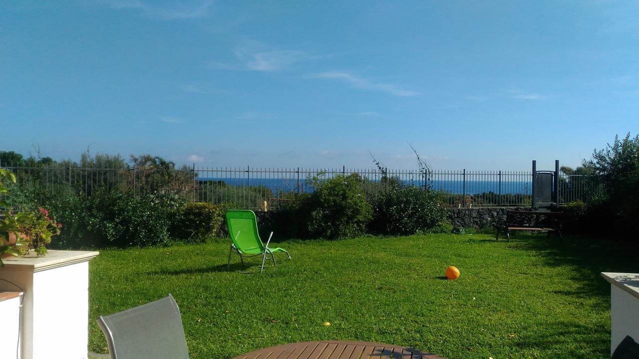 Case Vacanze Residence Trinacria Acireale Exteriör bild