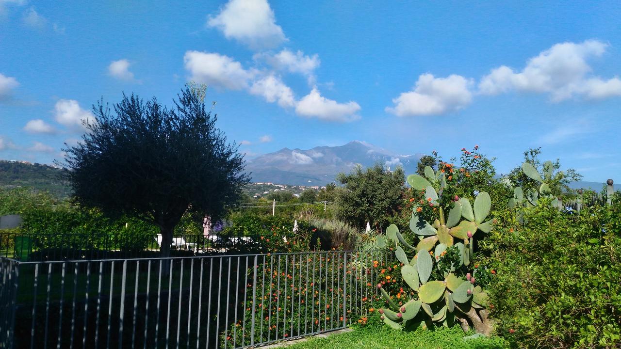 Case Vacanze Residence Trinacria Acireale Exteriör bild